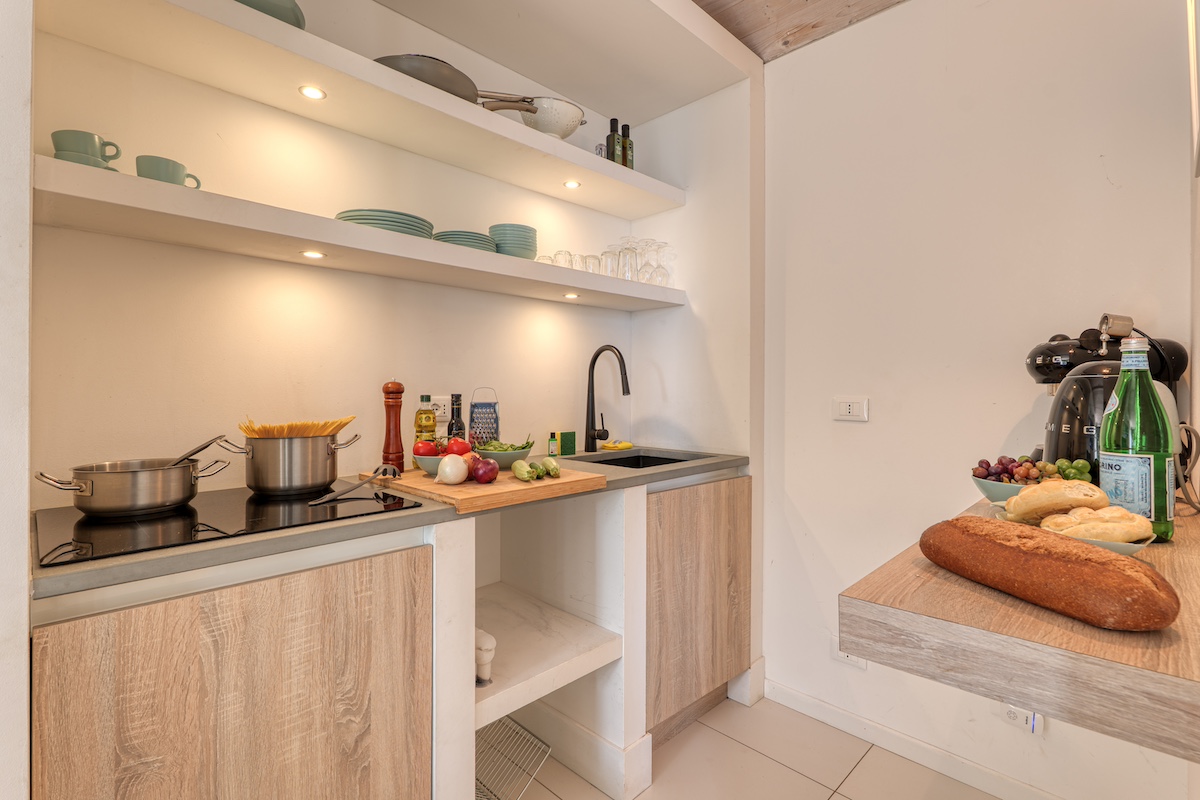 Capri-ventimiglia-boutique-apartment-seaview-vakantiehuis-zeezicht-002