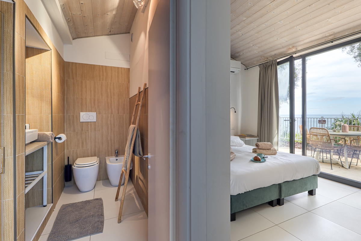 Capri-ventimiglia-boutique-apartment-seaview-vakantiehuis-zeezicht-007